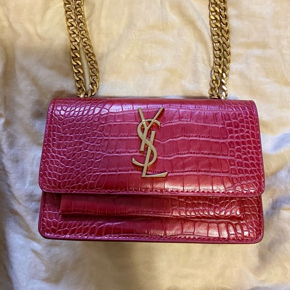 Yves Saint Laurent Handbags - YSL Saint Laurent crossbody bag